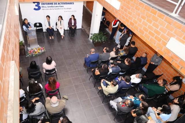 La rectora Viridiana Ayde&eacute; Le&oacute;n celebr&oacute; la actualizaci&oacute;n de la oferta educativa de la Facultad de Psicolog&iacute;a para responder a las necesidades sociales actuales.