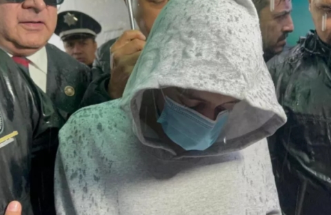 Arrestan a Lex Ashton tras salir del hospital por agresión en CCH Sur