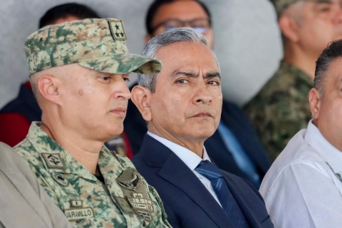 El fiscal Fernando Blumenkron acudi&oacute; al evento oficial este lunes por el D&iacute;a del Polic&iacute;a. 