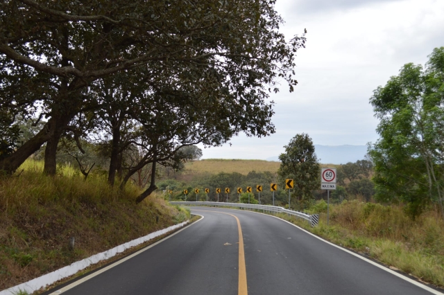 Pide SCT a conductores extremar precauciones en carretera