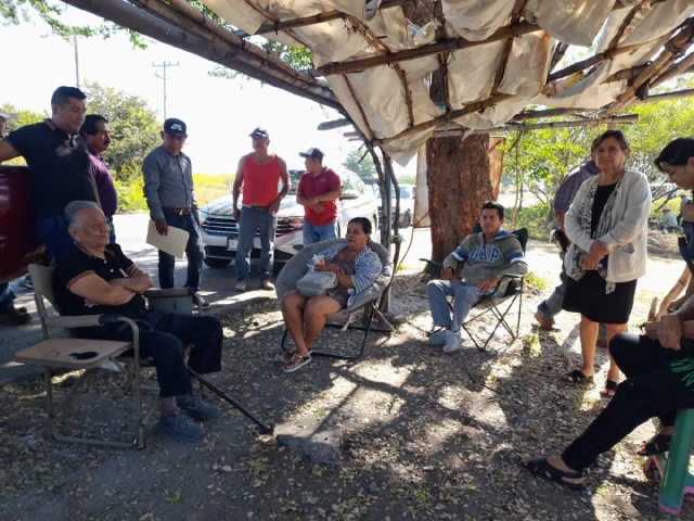  Transportistas de Coatetelco instalan plantón ante operativo de la CGMT