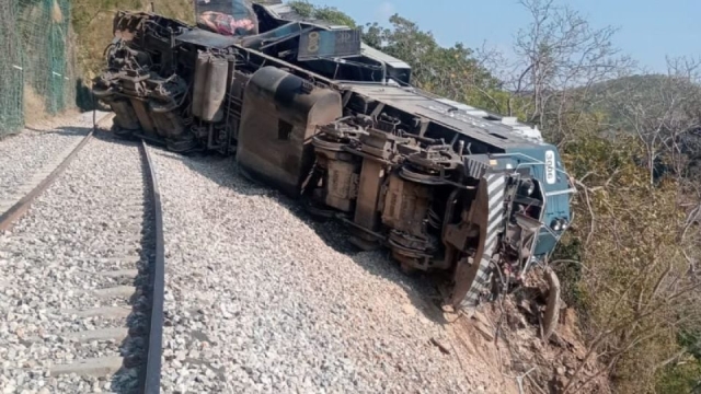 Fallece mujer herida en descarrilamiento del Tren Interoce&aacute;nico; suman 14 muertos