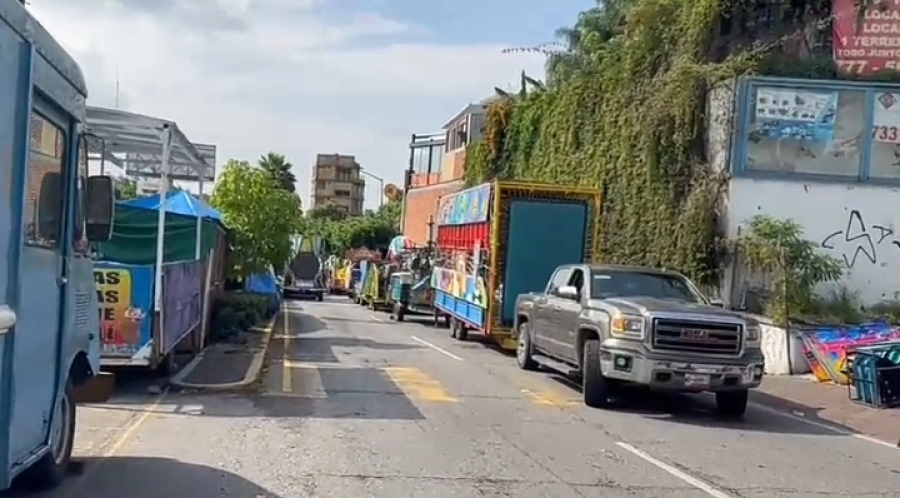 Cierre de avenida Zapata por realización de feria de Tlaltenango