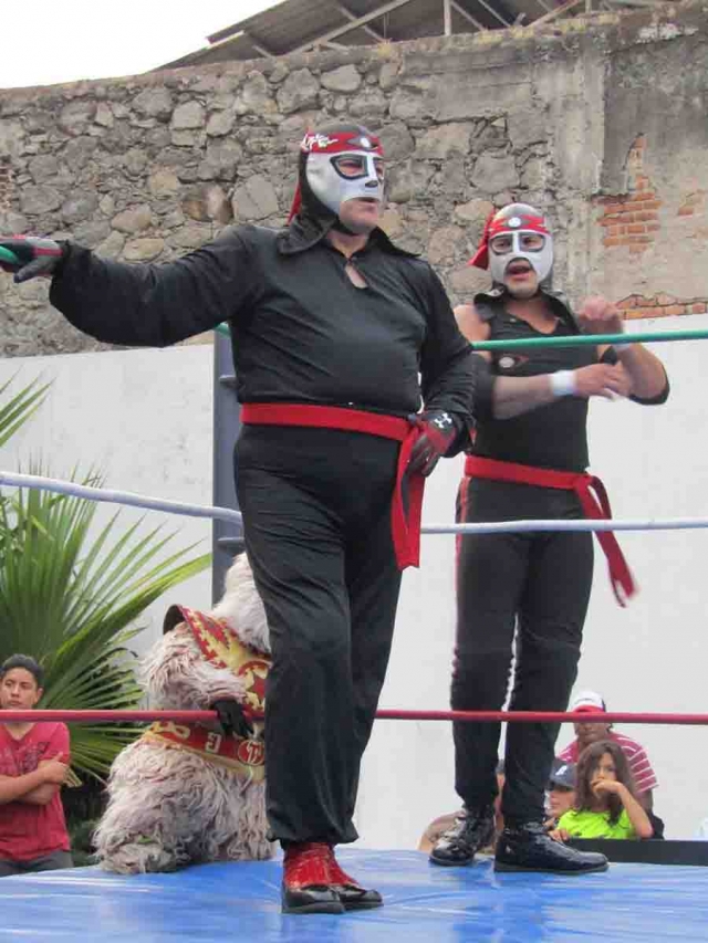 Octagón y su hijo subirán a la lucha estelar junto a Tinieblas y Alushe.