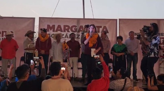 Arranca Margarita González Saravia su campaña en Xoxocotla