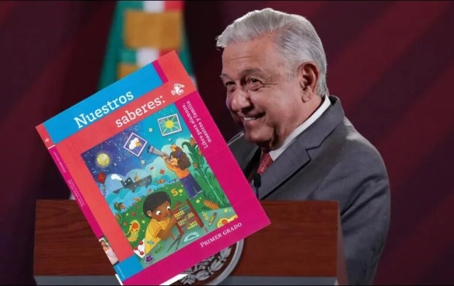 AMLO defiende libros de texto: &#039;Ni los han leído&#039;