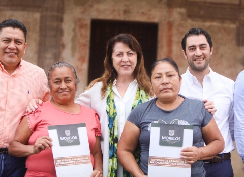 Atiende gobierno de Margarita González Saravia necesidades sociales en Tlayacapan