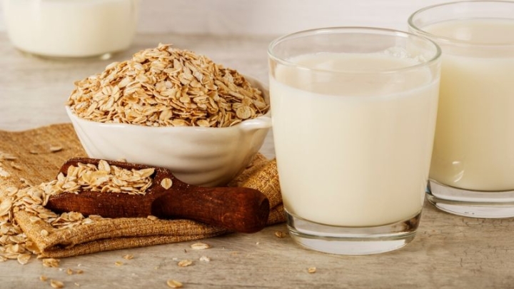 Agua cremosa de avena, ponle el toque refrescante y delicioso a tu tarde con esta bebida