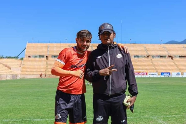 El mediocampista cuautlense buscará hoy con Alebrijes de Oaxaca el pase a los cuartos de final cuando visiten al Atlético Morelia a las 19:00 horas, en el estadio Morelos.