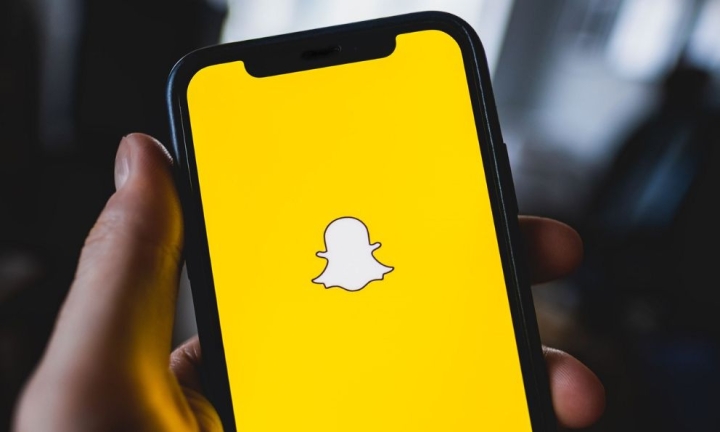 Snapchat lanza un chatbot de inteligencia artificial basado en ChatGPT