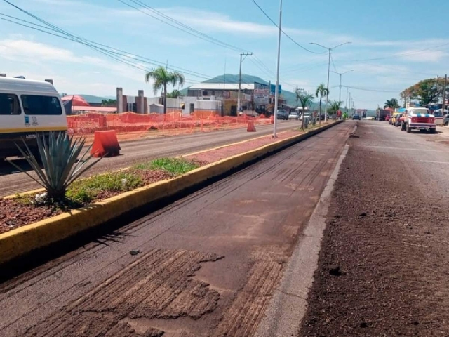 Conductores de vehículos deberán tomar precauciones durante la realización de los trabajos. No se dio fecha para su finalización.