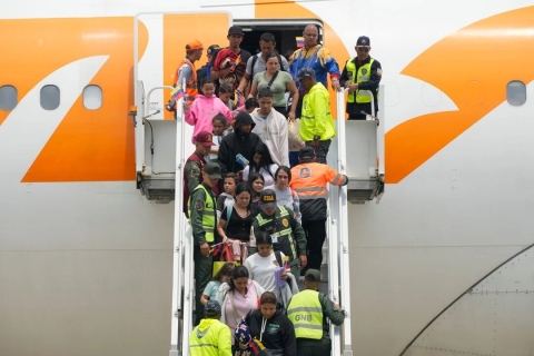 Venezuela repatria a 311 de sus connacionales desde México