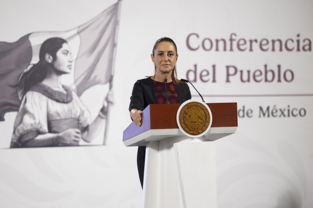 Sheinbaum: &#039;¿Qué les importa más, la casa de Noroña o García Luna?&#039;
