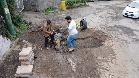 Concluyen con éxito trabajos de reparación de fuga de agua en colonia Chapultepec: SAPAC