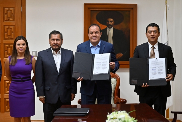 Toma protesta Cuauhtémoc Blanco a Notario Público Número Cuatro de la Novena Demarcación en Morelos