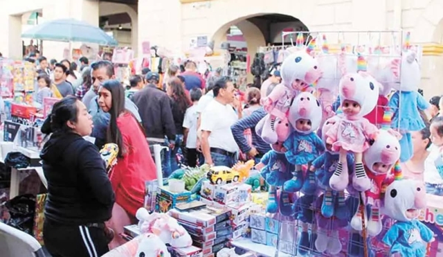 Prohibirán la venta de ropa en las calles de Cuernavaca