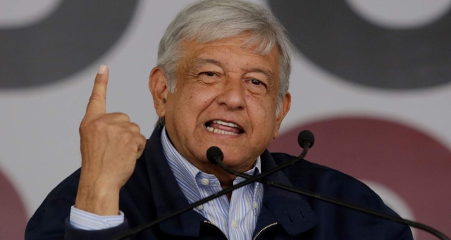 En 2016, AMLO pidió a la Corte revisar reforma; hoy Morena lo rechaza