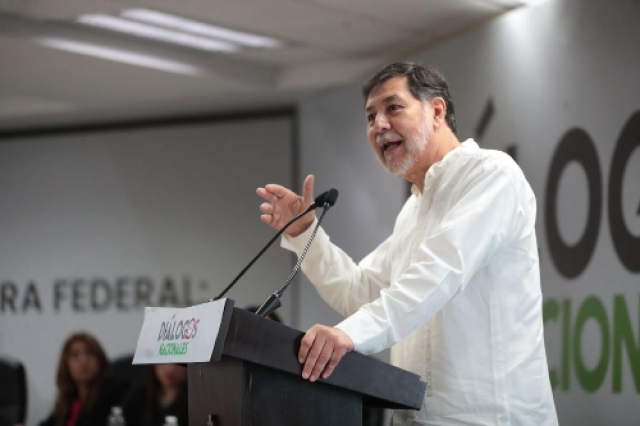 Fernández Noroña en contra de quitar reelección de diputados y senadores