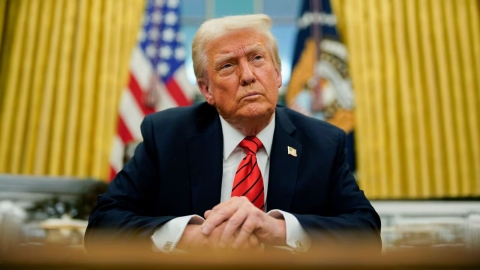 Trump impone aranceles de 25% al aluminio y al acero