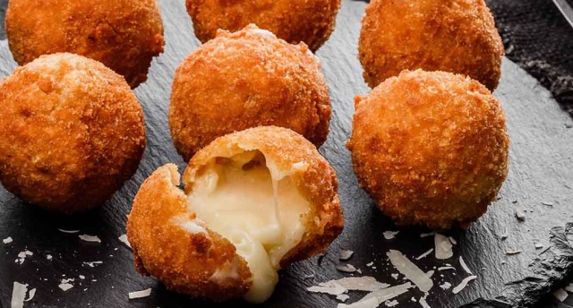 Saboreando la sencillez: Croquetas de queso caseras