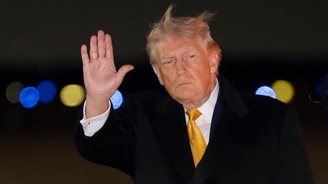 Trump amenaza a Petro y plantea posible misi&oacute;n de EU en Colombia