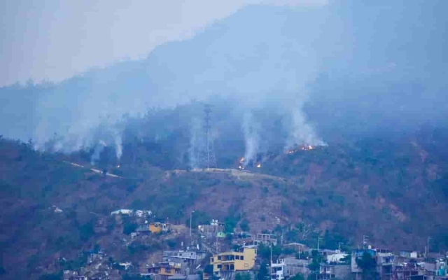 Suspenden clases en Acapulco y Chilpancingo debido a incendios