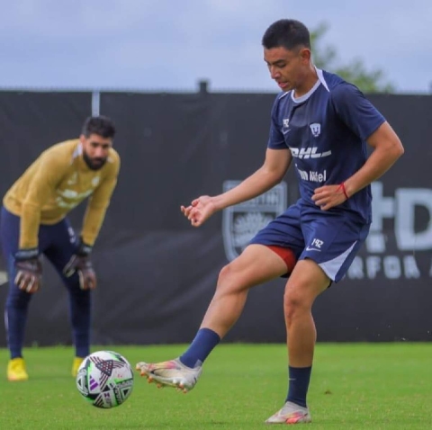 Sebastián Venegas Barrera milita en la Sub-23 de Pumas.