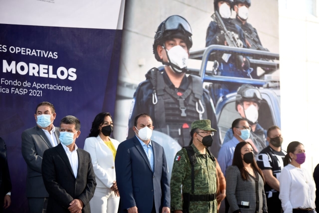 Preside Cuauhtémoc Blanco entrega de unidades operativas a la Comisión Estatal de Seguridad Pública