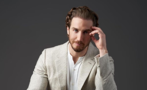 Eugenio Siller regresa a las telenovelas mexicanas tras 15 años en el extranjero