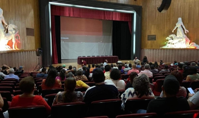 Comerciantes del primer cuadro conocieron el proyecto.