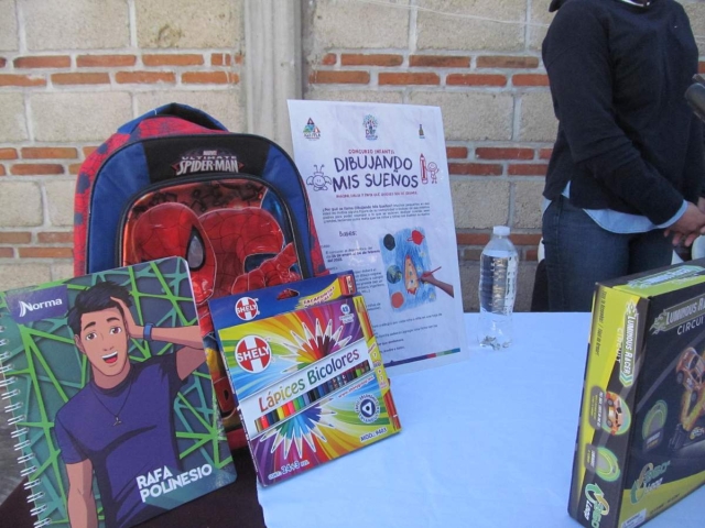  Para detectar si los niños tienen una afectación emocional, el Sistema DIF de Jojutla organiza un concurso de dibujo para preescolares.