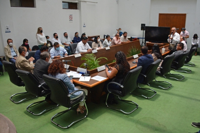 Consiguen primeros acuerdos alcaldía y comerciantes