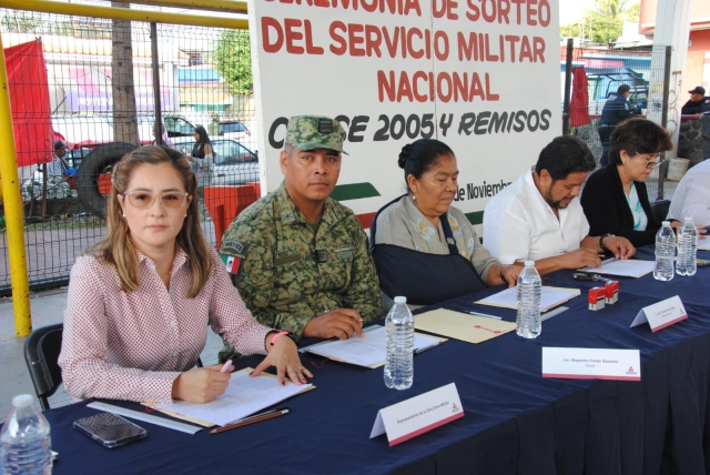 382 jóvenes de Temixco participan en sorteo del Servicio Militar Nacional