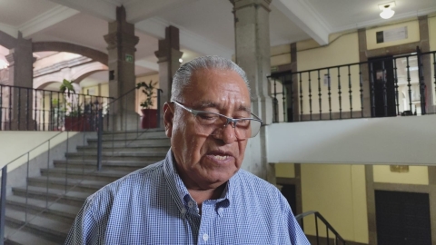 Solicitan taxistas a gobierno estatal expedir tarjeta de circulaci&oacute;n nuevamente en formato f&iacute;sico