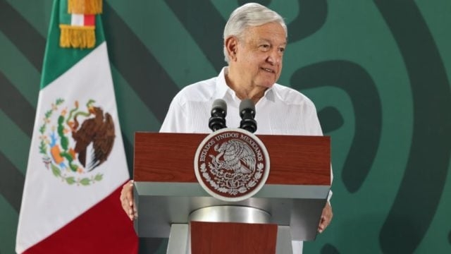 La SCJN actúa con fines políticos y se entromete en otros poderes: AMLO