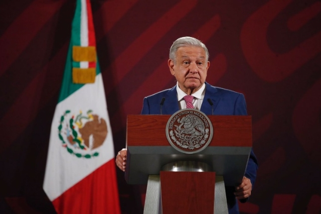 López Obrador y la CNTE acuerdan reunirse en la Segob este martes