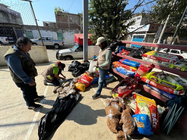 Concluye acopio de alimento y artículos para animales afectados por el huracán &#039;Otis&#039;