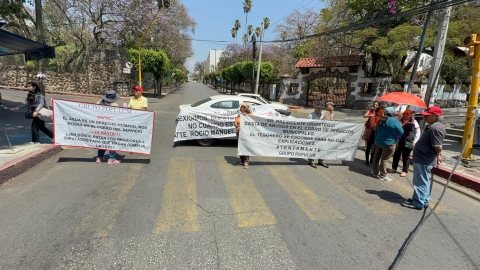 Protestan en avenida Morelos, piden se respete descuento en pago de impuesto predial