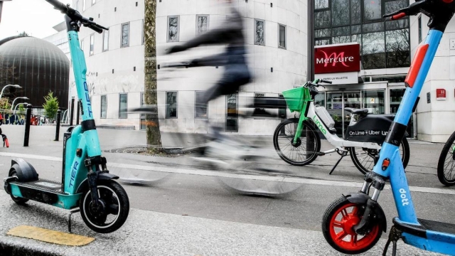 París prohibirá los patinetes eléctricos a partir de septiembre