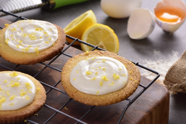 Galletas de limón con glaseado: Una delicia refrescante