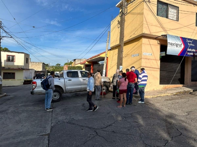 En la calle San Andrés de la colonia El Porvenir dejaron un cadáver.