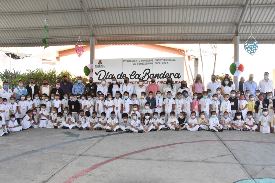 Autoridades conmemoran el 'Día de la Bandera' en Jardín de Niños de Temixco