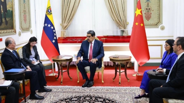 Maduro recibe a enviado de Xi Jinping en contexto de tensiones con EU