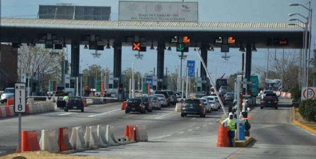 La caseta es utilizada por estudiantes y trabajadores del municipio de Puente de Ixtla todos los días.