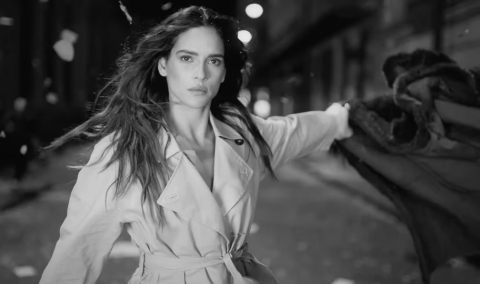 Adria Arjona se convierte en musa de su padre, Ricardo Arjona, en nuevo videoclip