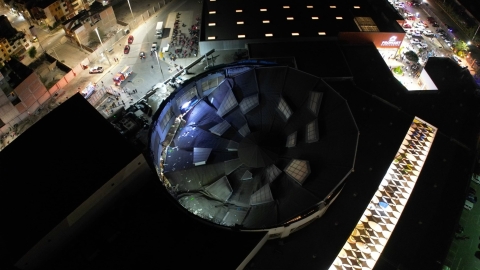 Colapso en centro comercial de Perú deja seis muertos y 78 heridos