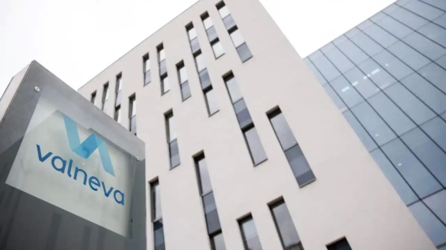 Tres dosis de vacuna covid de Valneva son eficaces contra ómicron, según estudio