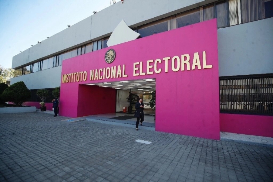 INE atenderá renuncia de 200 candidatas en Zacatecas
