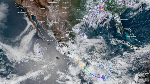 &#039;Erick&#039; se intensifica y podría convertirse en huracán categoría 3 o más