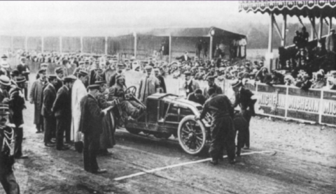 Se cumplen 138 años de la primera carrera de autos: el día que arrancó la historia del automovilismo